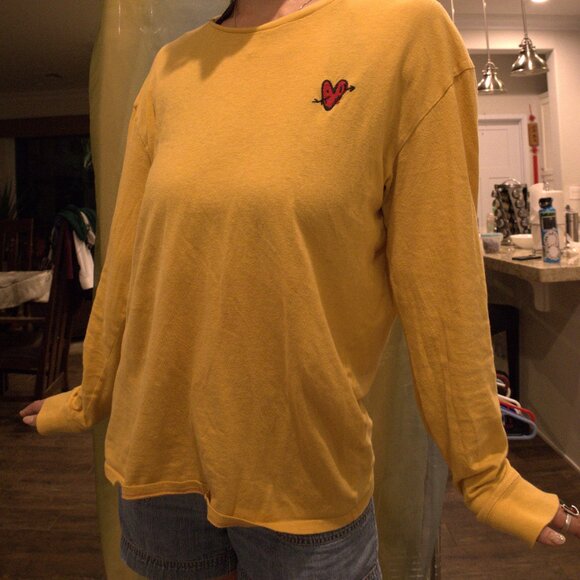 Yellow Hearts - Picture 1 of 2